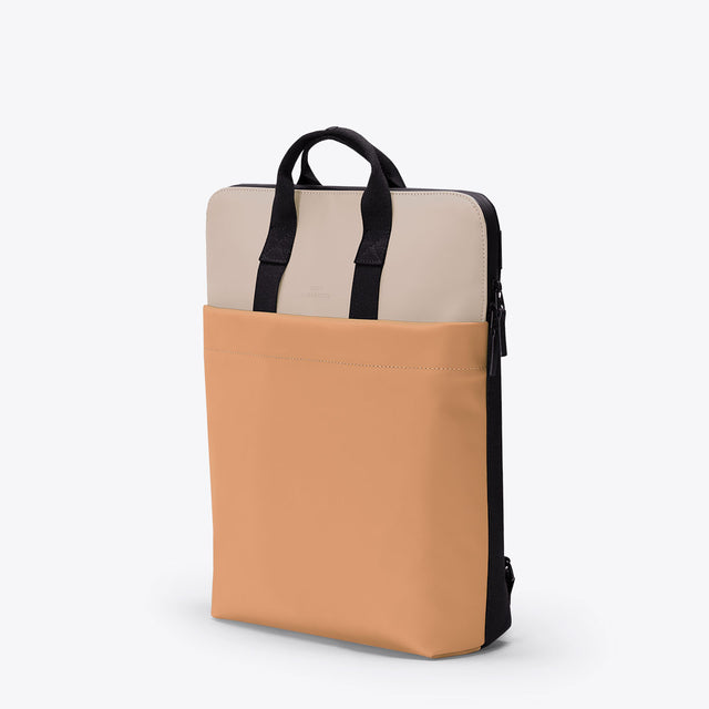 Masao Medium Backpack