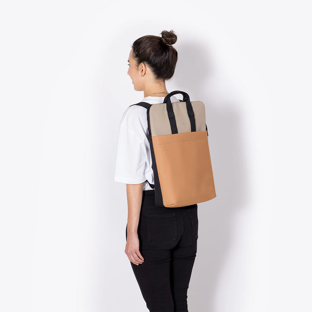 Masao Medium Backpack