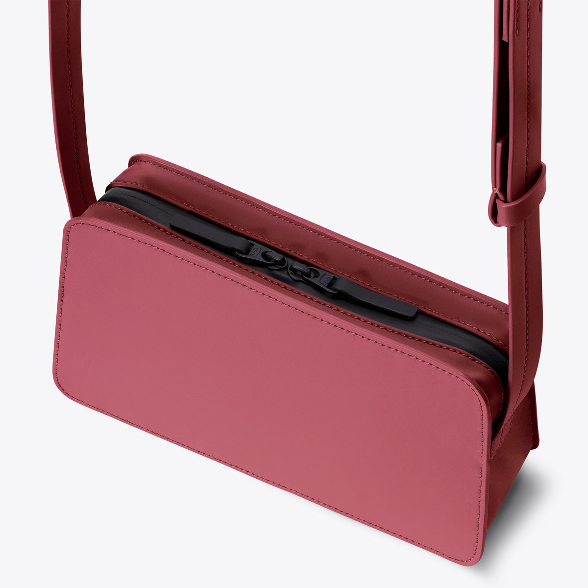 Kiomi Shoulder Bag - Burgundy