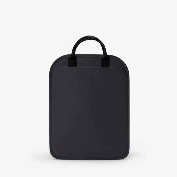 Black / Medium