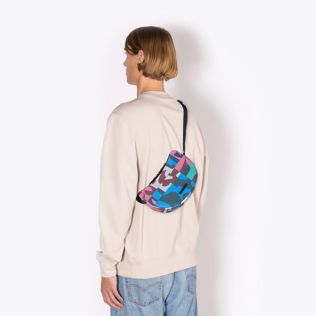 Alva Half-Moon Bag - Studio Feixen Artwork