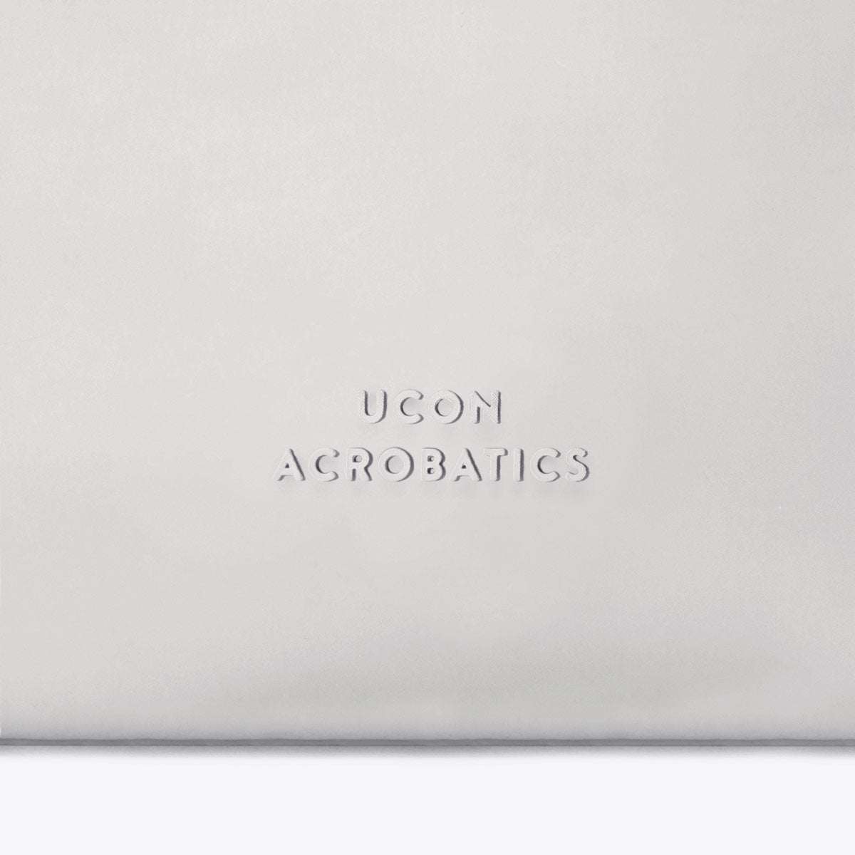 Ucon Acrobatics • Alva Medium • Lotus Infinity Series