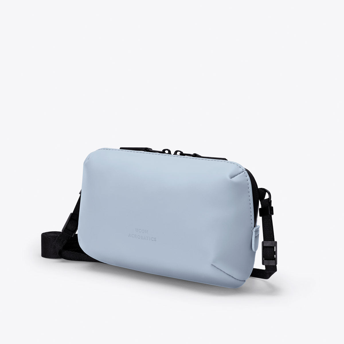 Ucon Acrobatics • Ando Medium Bag • Lotus Series (Grape)