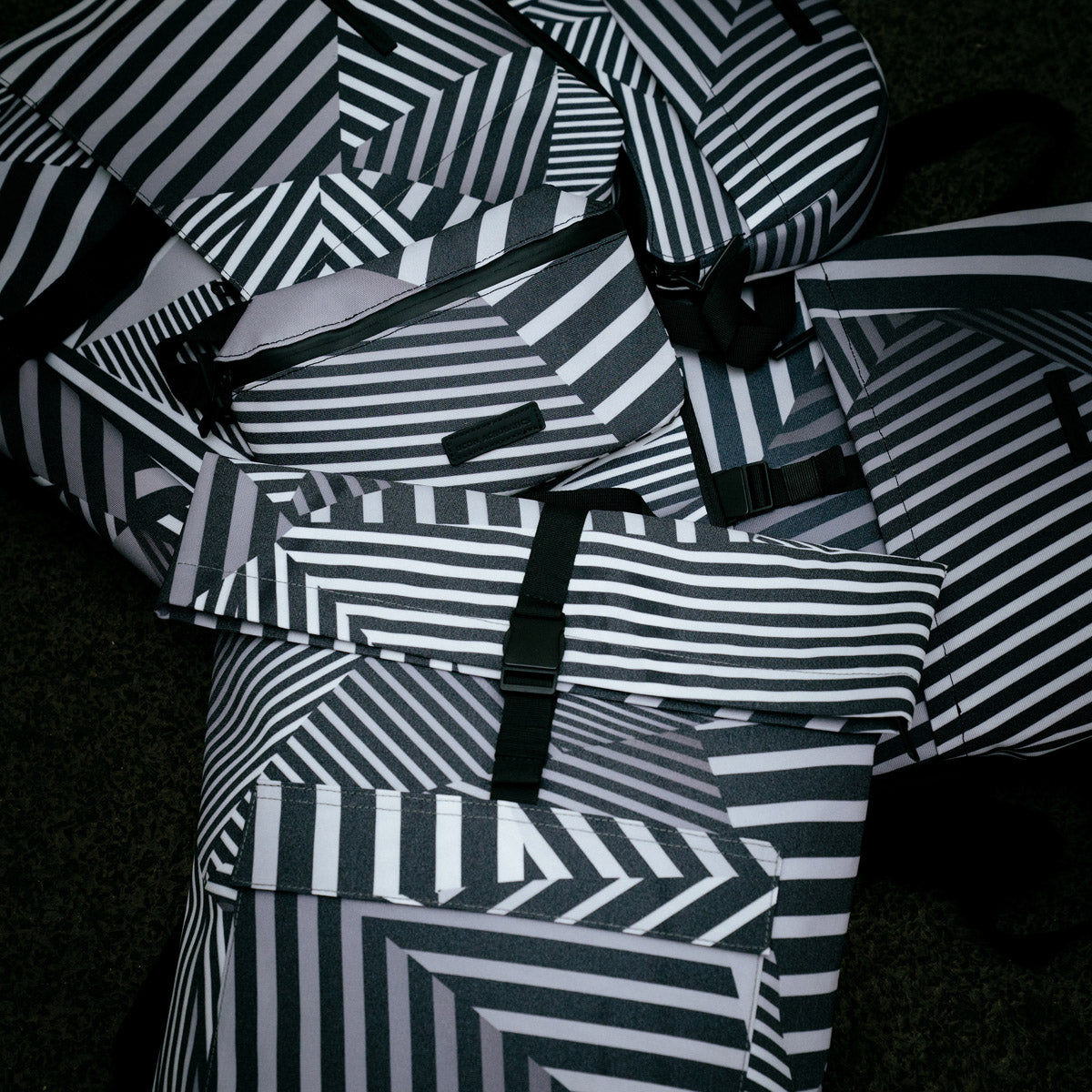Limited Edition • Reflective Backpacks • Fons Hickmann – Ucon