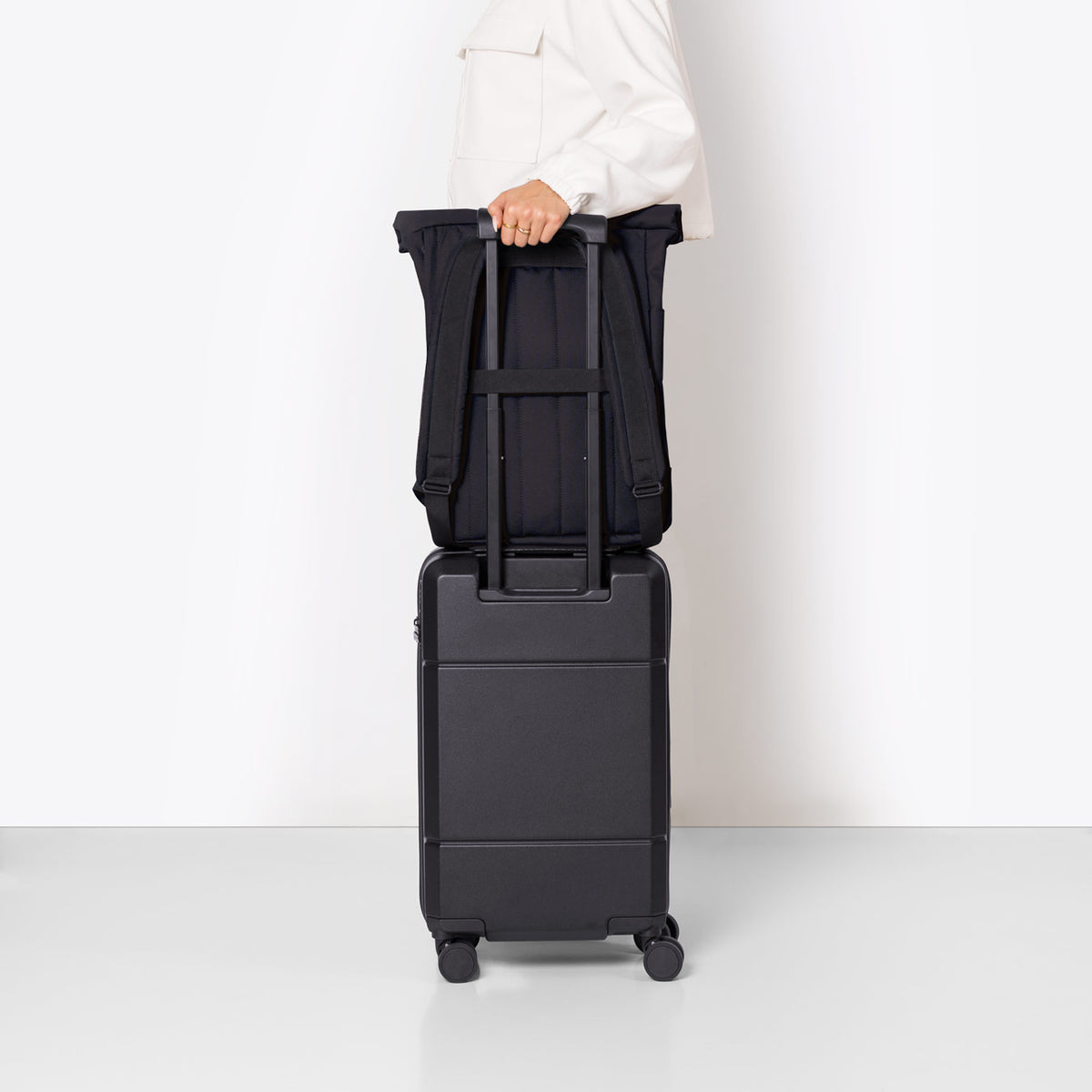 Hajo Roll-Top Backpack - Black / Medium
