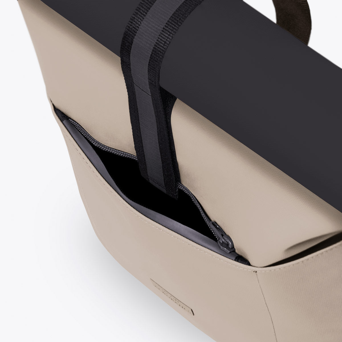 Hajo Roll-Top Backpack - Sand - Black / Mini