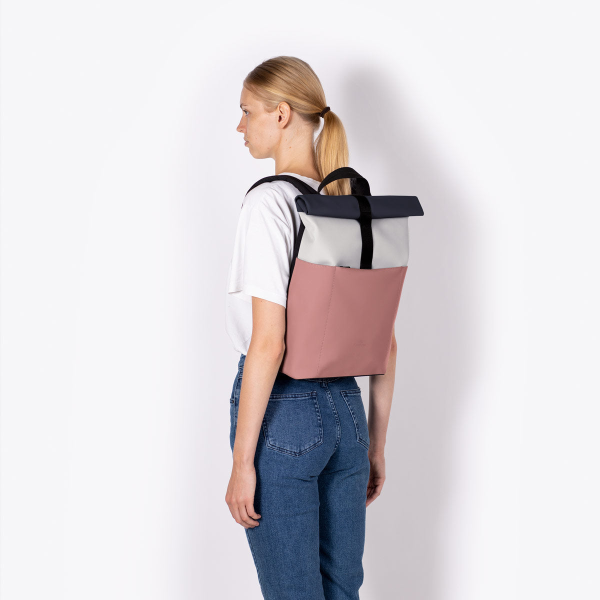 Hajo Roll-Top Backpack - Glacier Grey - Dark Rose / Mini