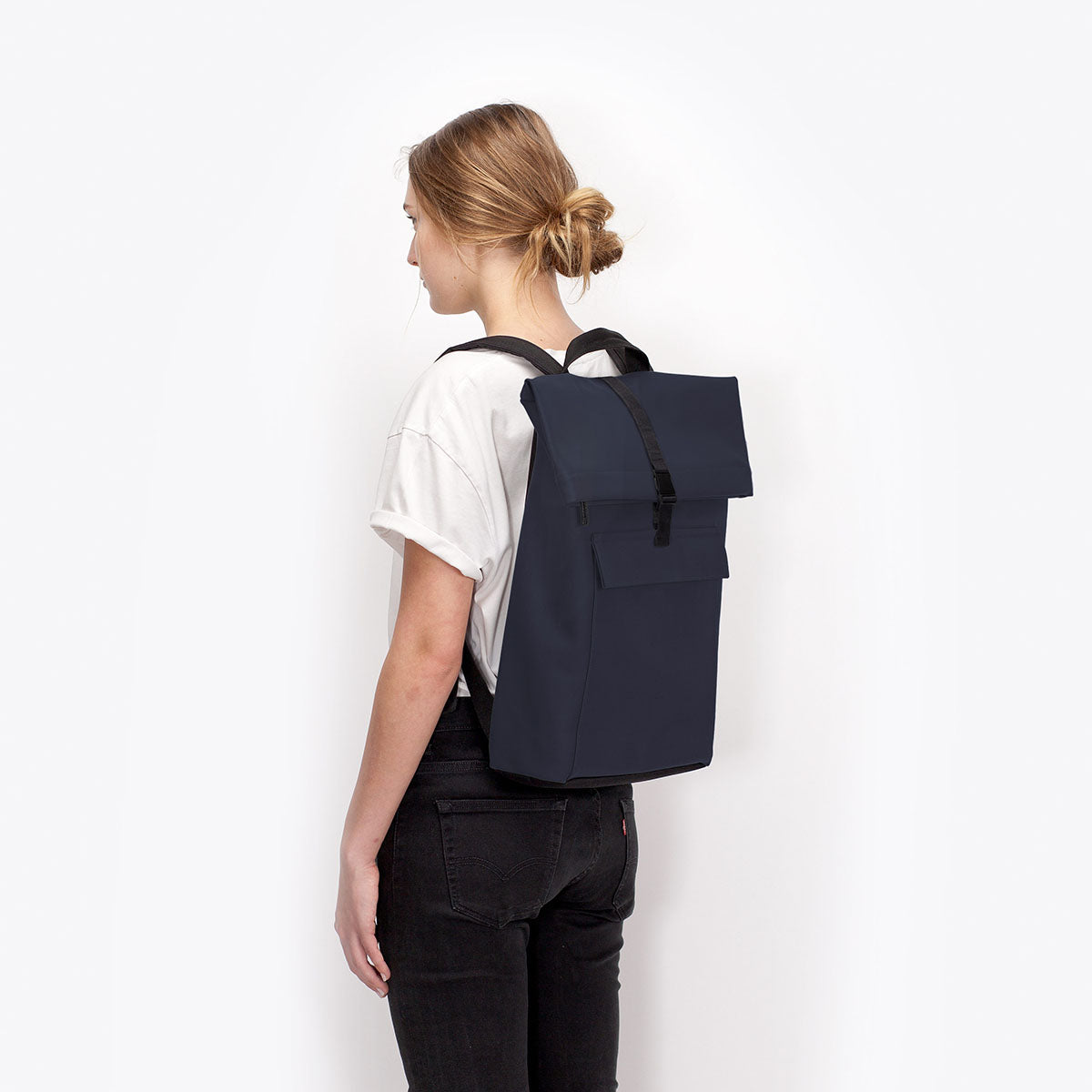 Jannik Roll-Top Backpack - Dark Navy / Medium