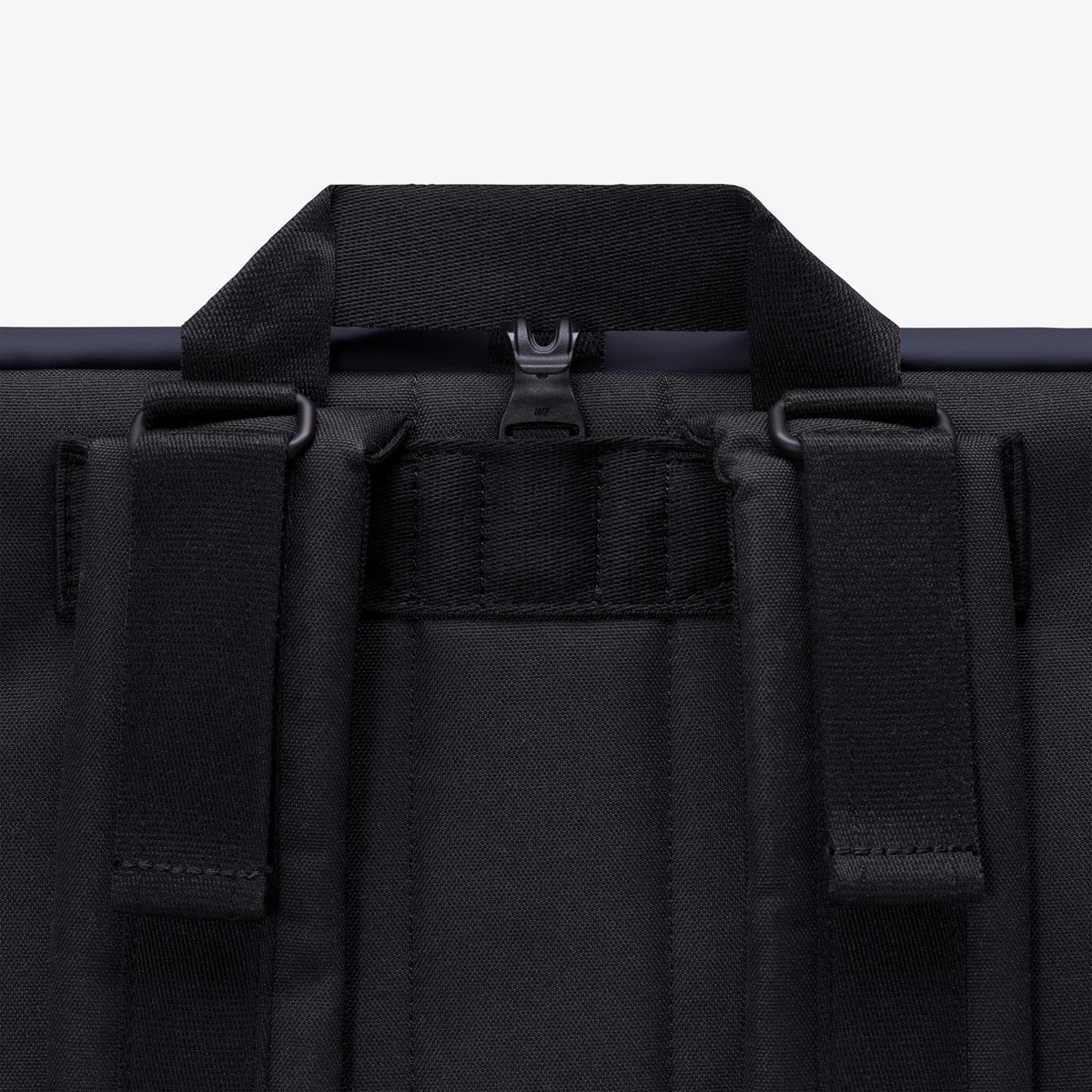 Jannik Roll-Top Pannier Backpack - Dark Navy / Medium