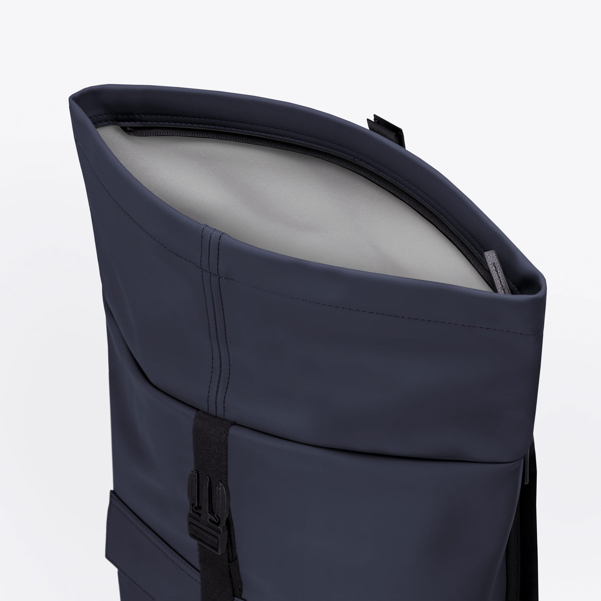 Jannik Roll-Top Pannier Backpack - Dark Navy / Medium