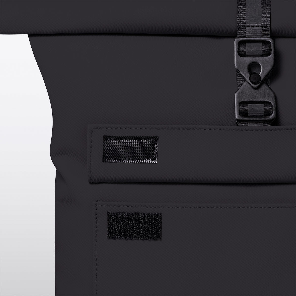Ucon Acrobatics • Jasper Medium Backpack • Aloe Series (Black)