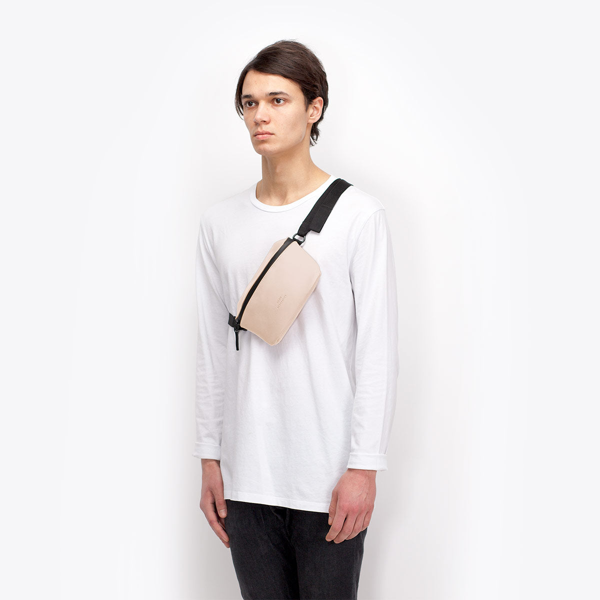 Jona Crossbody Bag - Light Apricot / Medium