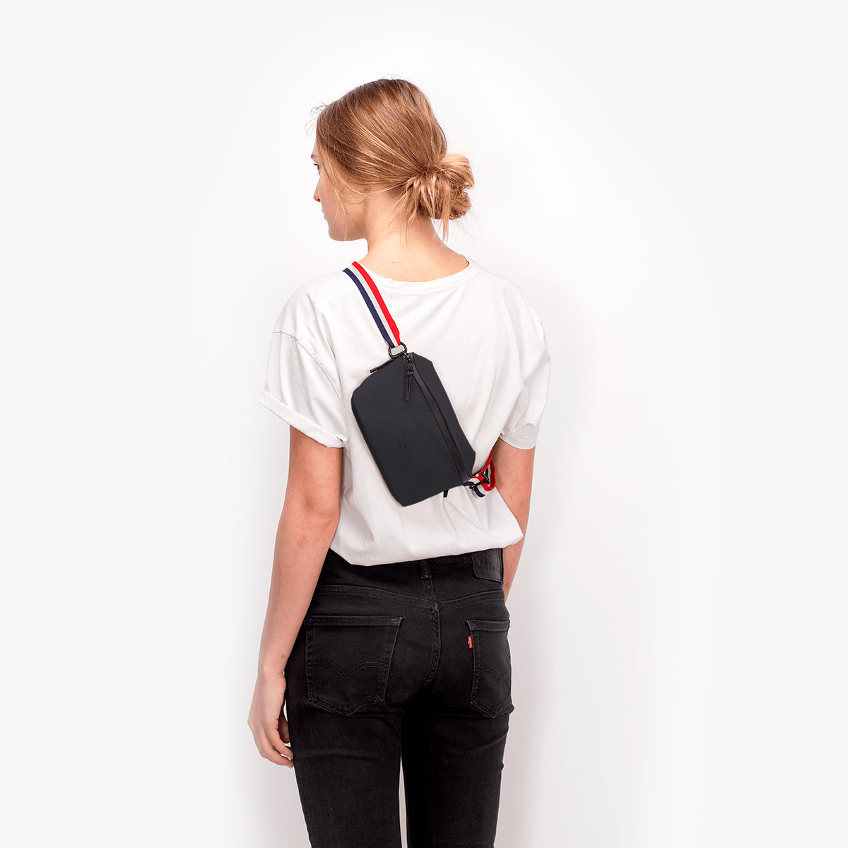 Jona Crossbody Bag - Paris 2024 / Medium
