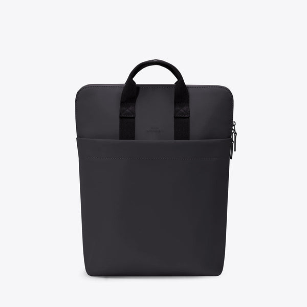 Black / Medium