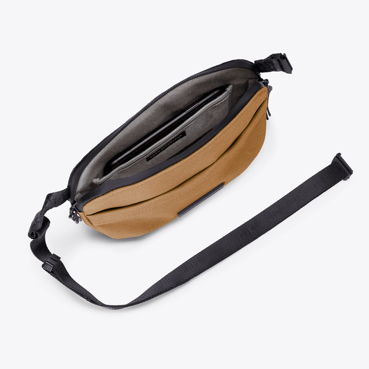 Melvin Crossbody Bag - Dark Sand Reflective / Medium