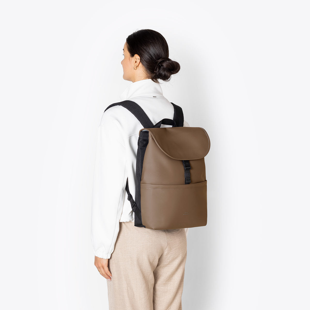 Mion Flap-Top Backpack - Chestnut