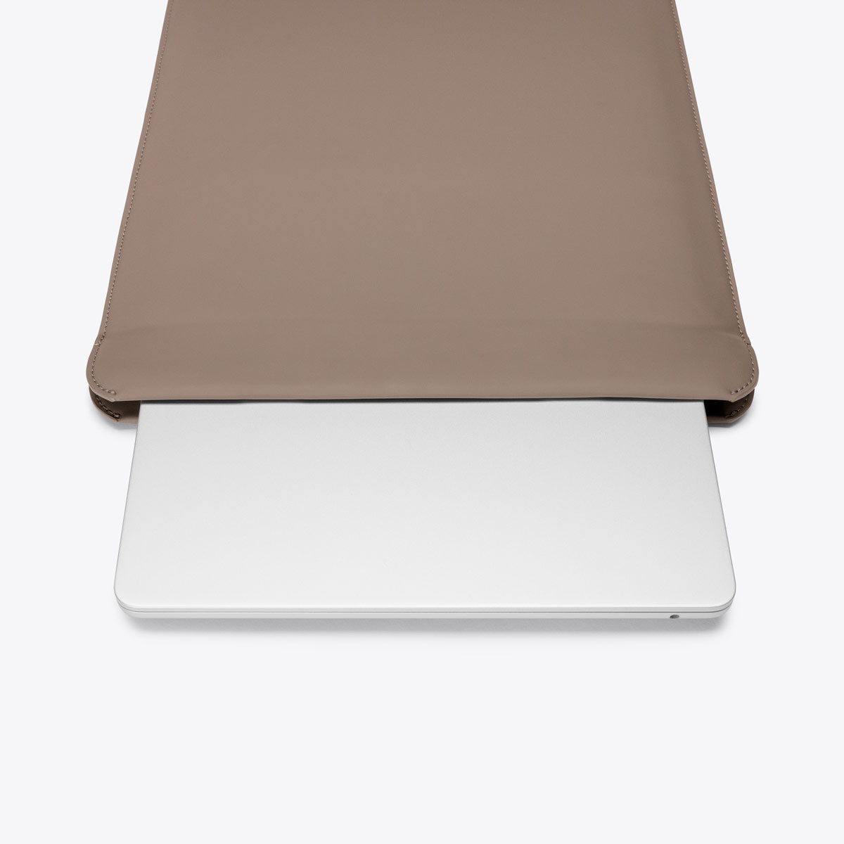 Sora Laptop Sleeve - Dark Sand / Mini