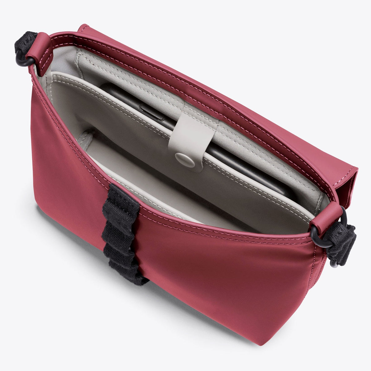 Yuri Shoulder Bag - Burgundy