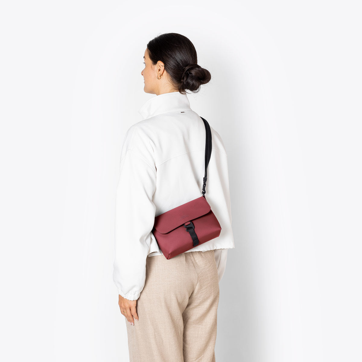 Yuri Shoulder Bag - Burgundy