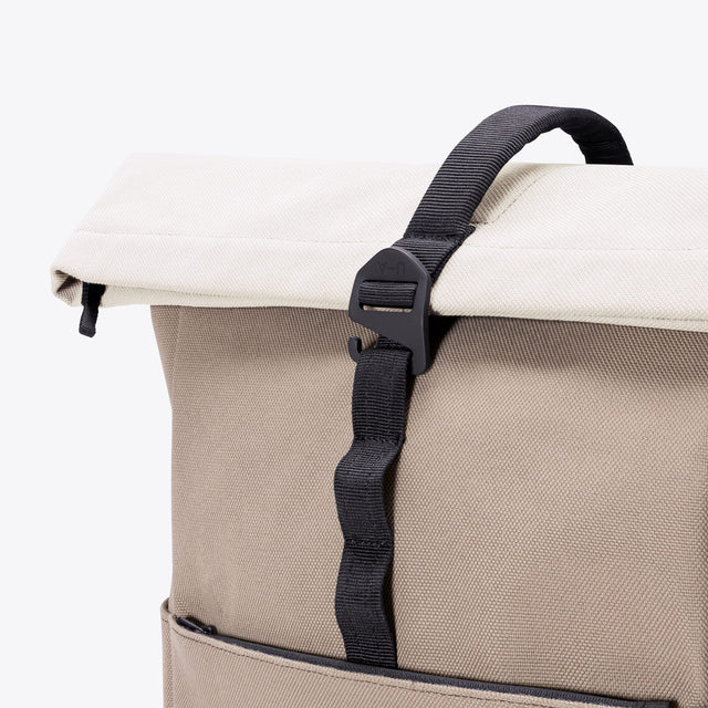 Yuto Medium Backpack