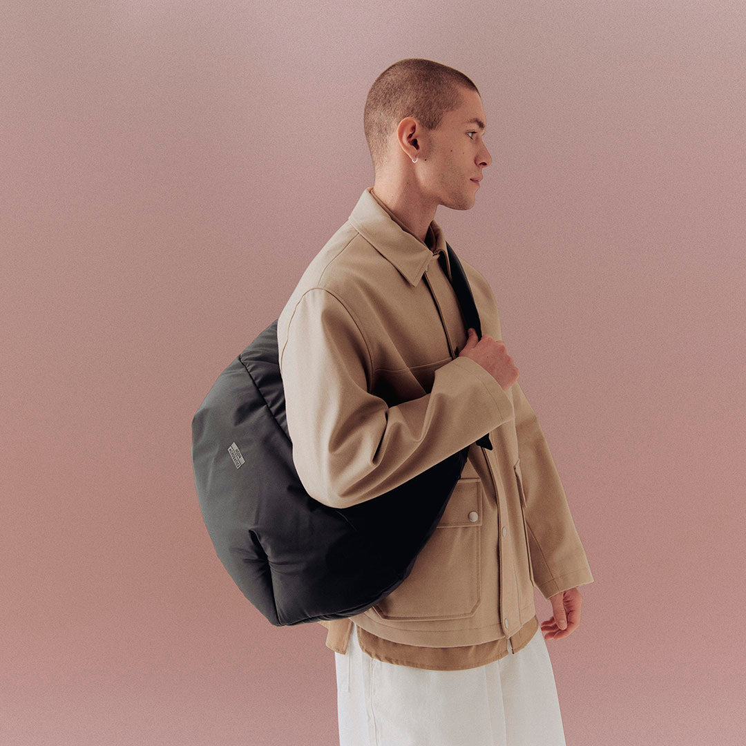 Ucon Acrobatics • Shota Large Bag • Moss Series (Black)