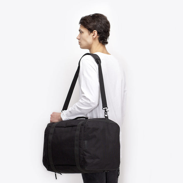 Ucon Acrobatics • Arvid Backpack • Stealth Series (black)