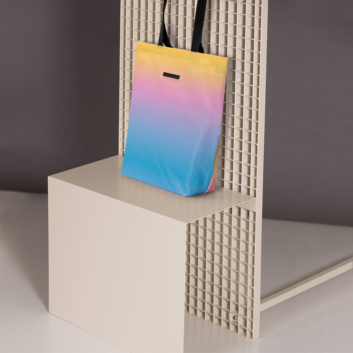 Ezra Bag - Motif 2.0 - Jan Kaláb