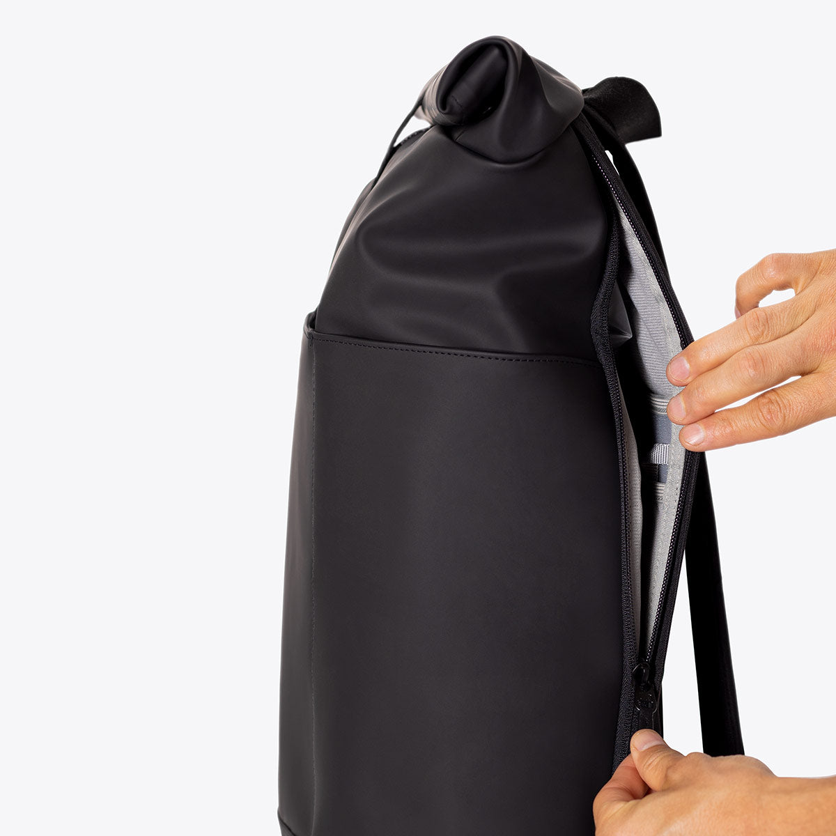 Hajo Roll-Top Backpack - Black / Large