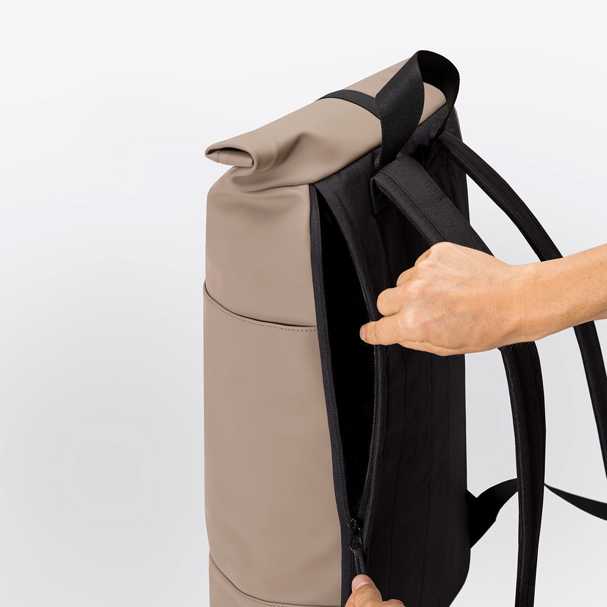 Hajo Roll-Top Backpack - Nude / Medium