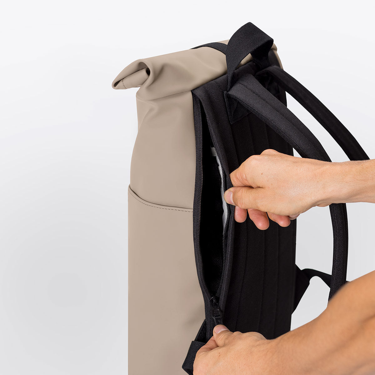 Hajo Roll-Top Backpack - Nude / Mini