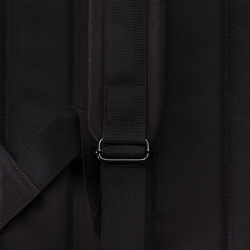 Ucon Acrobatics • Jasper Medium Backpack • Stealth Series (Black)