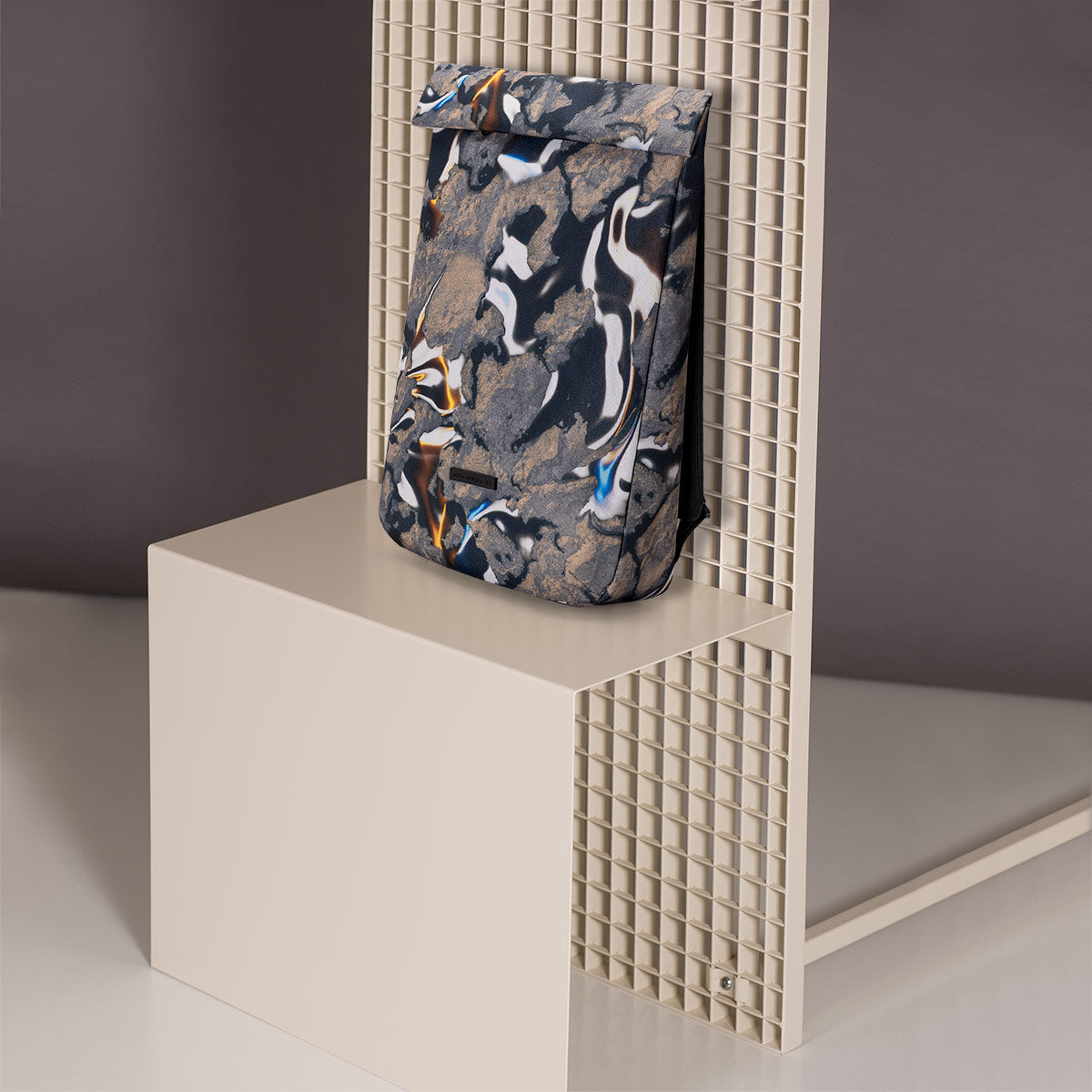 Kito Medium Backpack - Motif 2.0 - Manuel Carvalho