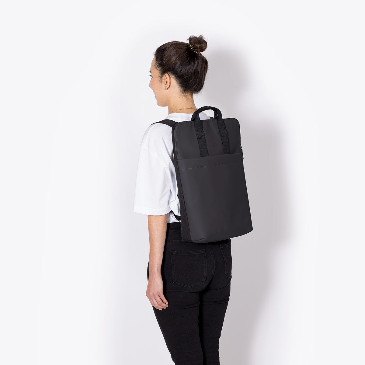 Medium backpacks hotsell